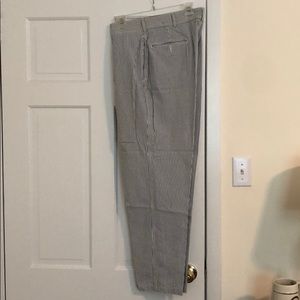 Seersucker long pant.